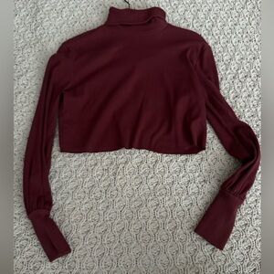 Turtle neck crop top